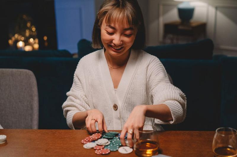 momo Kubet